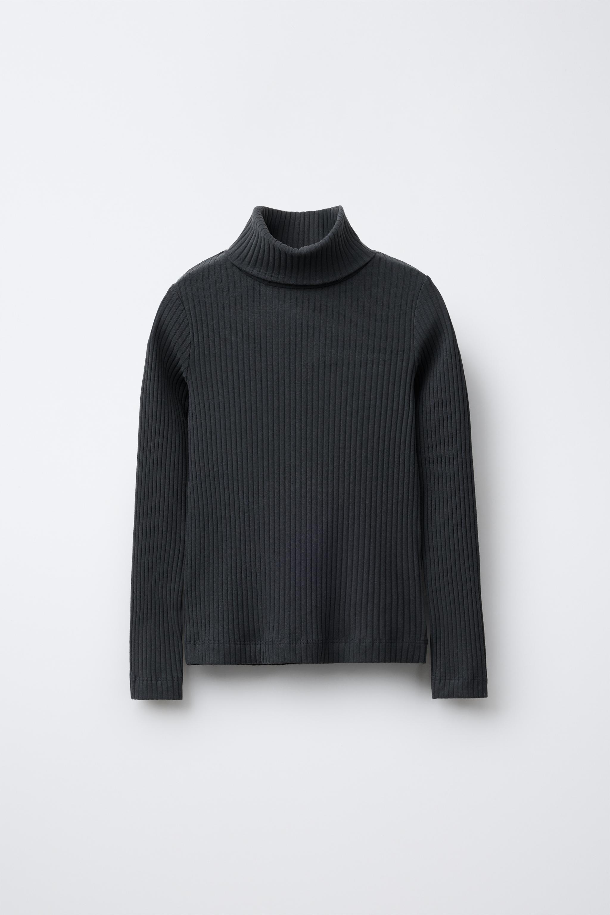 RIBBED TURTLENECK T-SHIRT